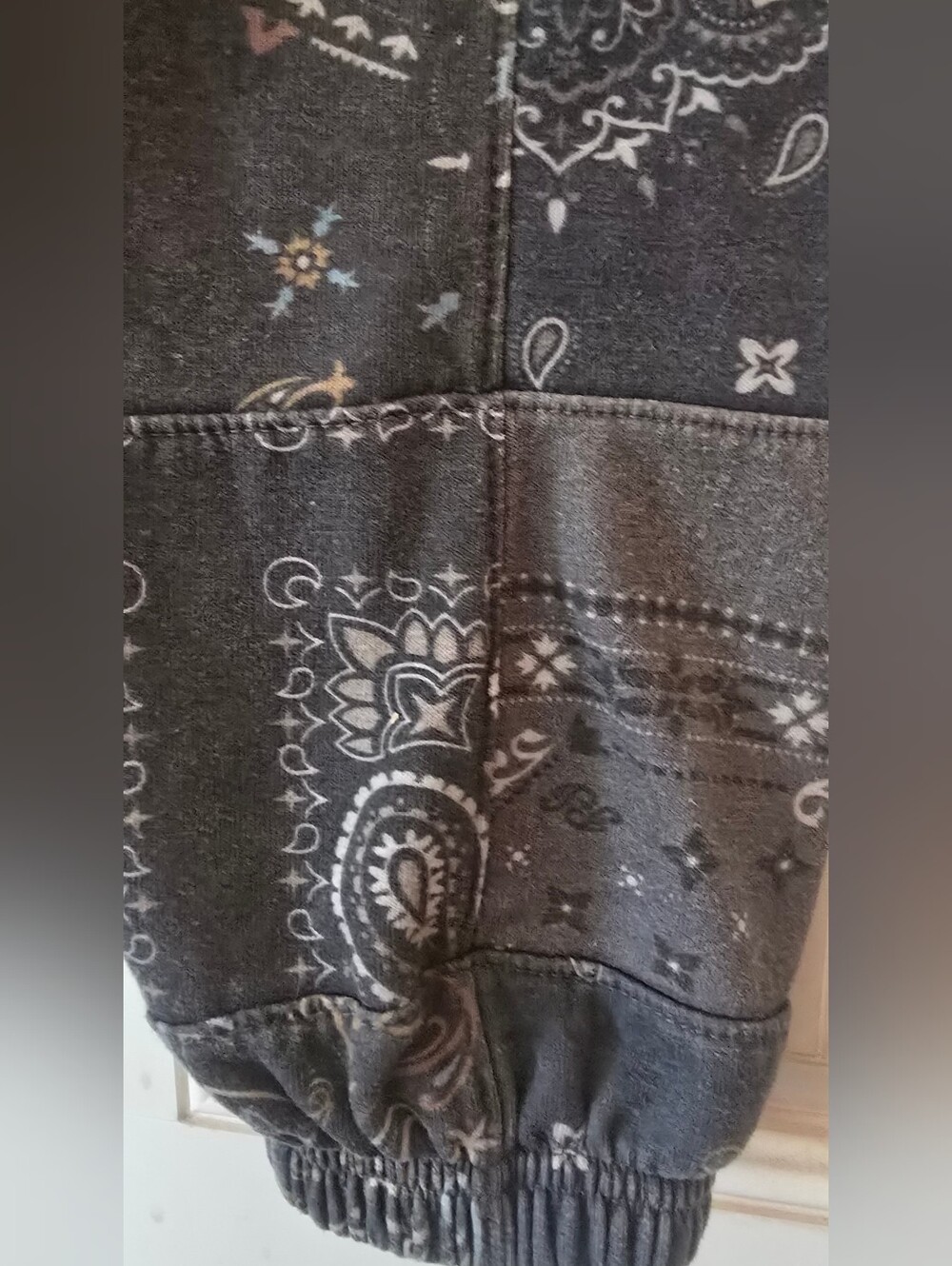 Aviator Nation Bandana Quilted Charcoal Sweatpants M - Picture 8 of 12